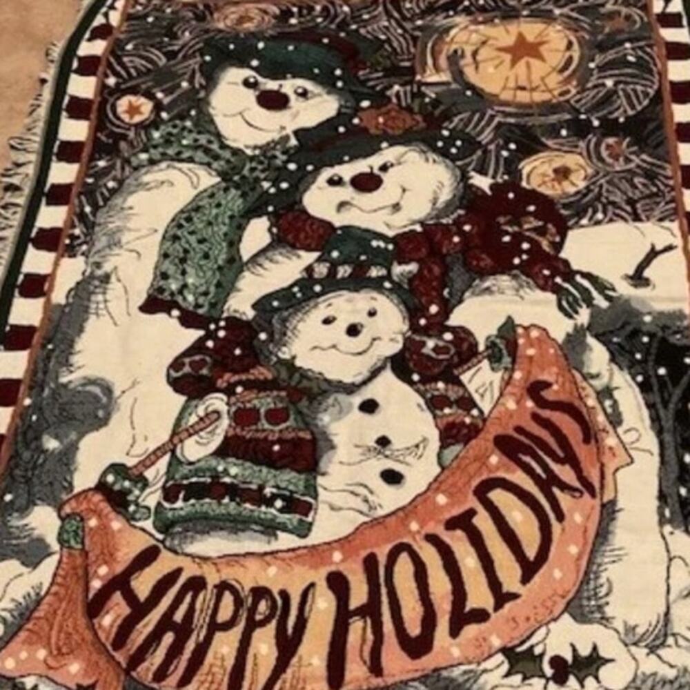Goodwin Weavers Happy Holidays Snowmen Throw w/fringe edge